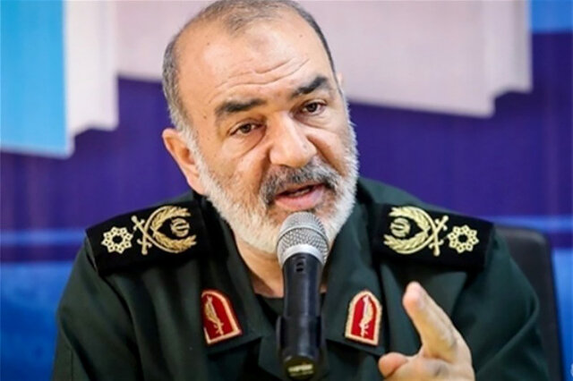 دستور فرمانده کل سپاه برای هرگونه کمک رسانی به زلزله زدگان هرمزگان دستور فرمانده کل سپاه برای هرگونه کمک رسانی به زلزله زدگان هرمزگان