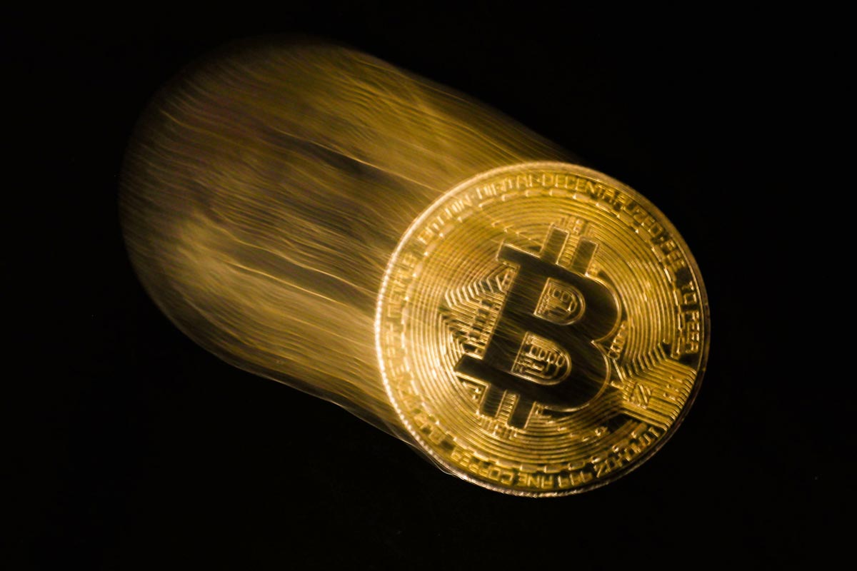 قیمت بیت کوین امروز به 60000 دلار کاهش یافت