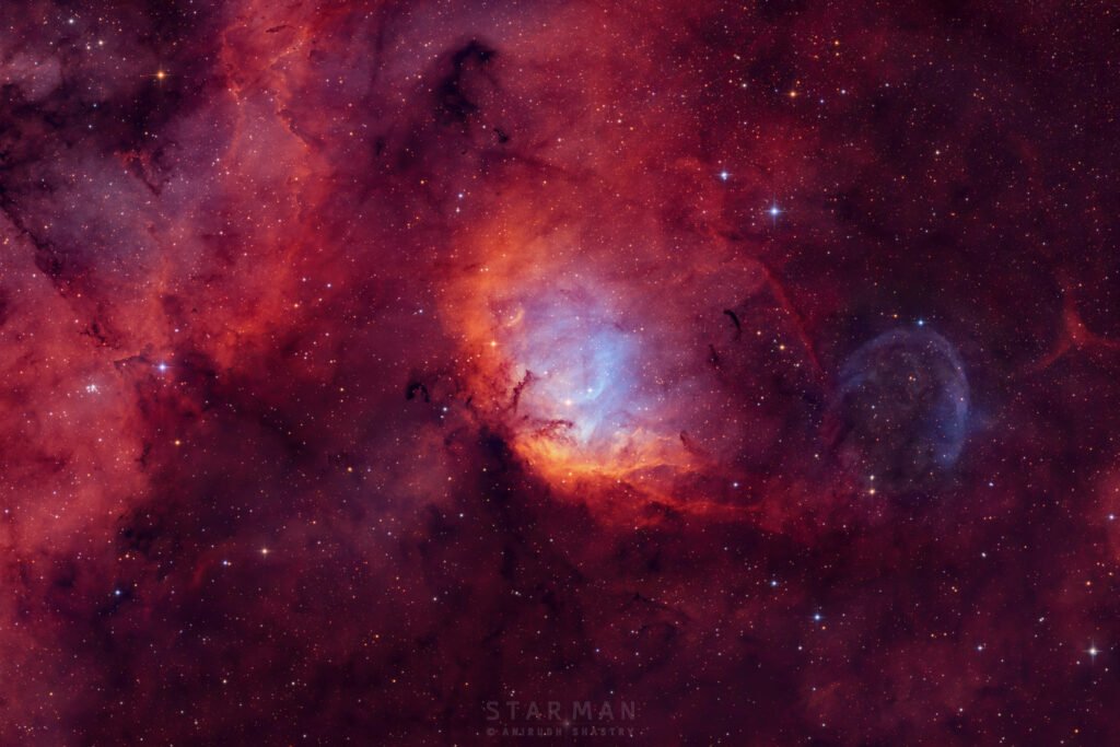 سحابی لاله و سیاهچاله Cygnus X-1