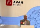 وقتی برق و ارز در اختیار ما نیست، چرا کمبود دارو را گردن وزارت بهداشت و صنایع می‌اندازید؟